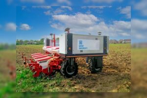 Multifunctionele landbouwrobot levert landbouwer én milieu grote winsten op