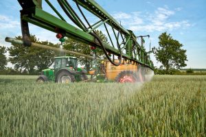 CBS: Landbouw gebruikt minder gewasbeschermingsmiddelen