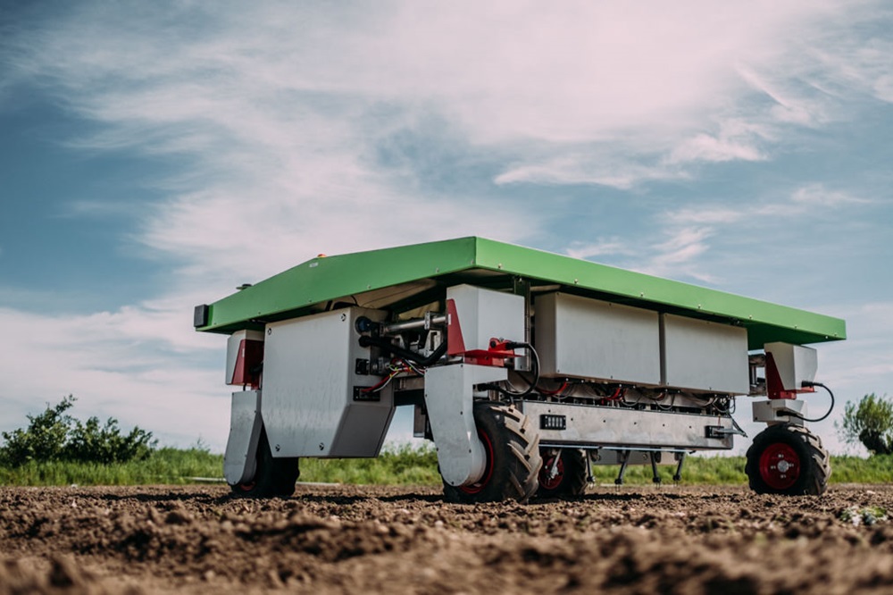 Ekobot autonome robots voor onkruidbestrijding in Nederland
