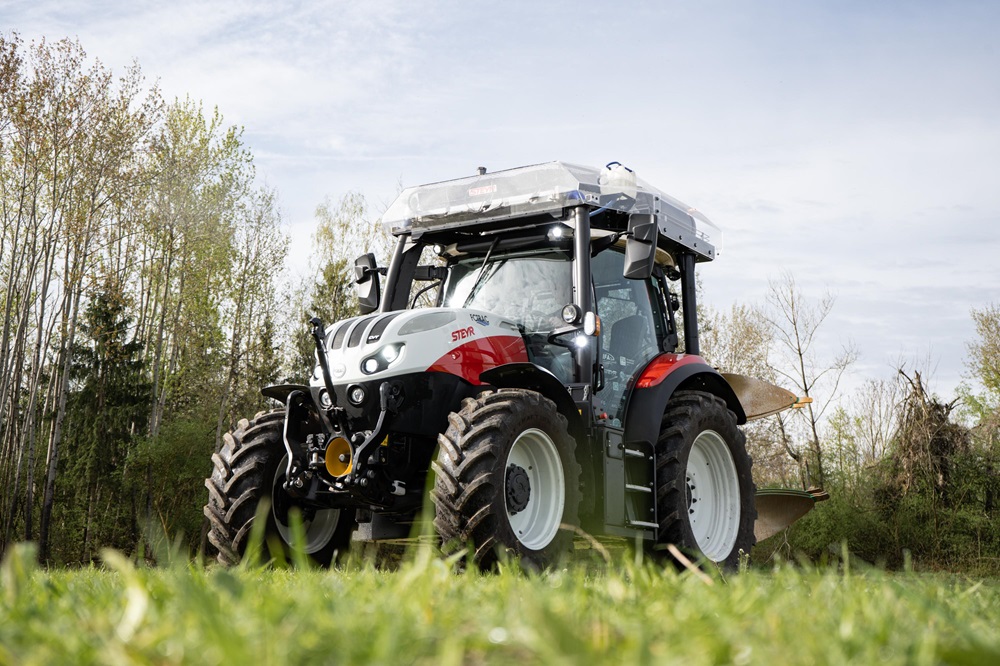 Steyr onthult concepttractor aangedreven door waterstof