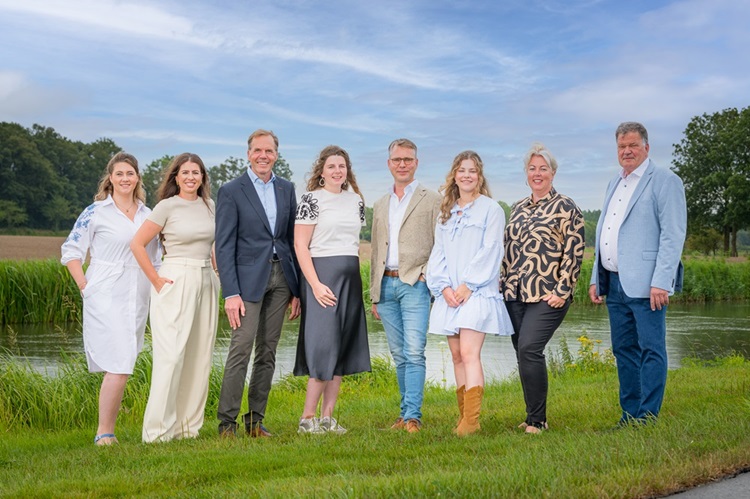 HM_20240816__FX31158_HR-V2.1000.750