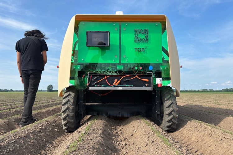 TOR-laserrobot maakt eerste meters