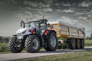 Topprestaties van de nieuwe Cervus CVT brengt Steyr verder dan ooit te voren