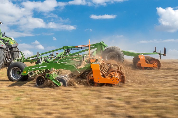 Catros12003-2TX_Fendt_d0_kw_P8233950_d1_250730_GO.750